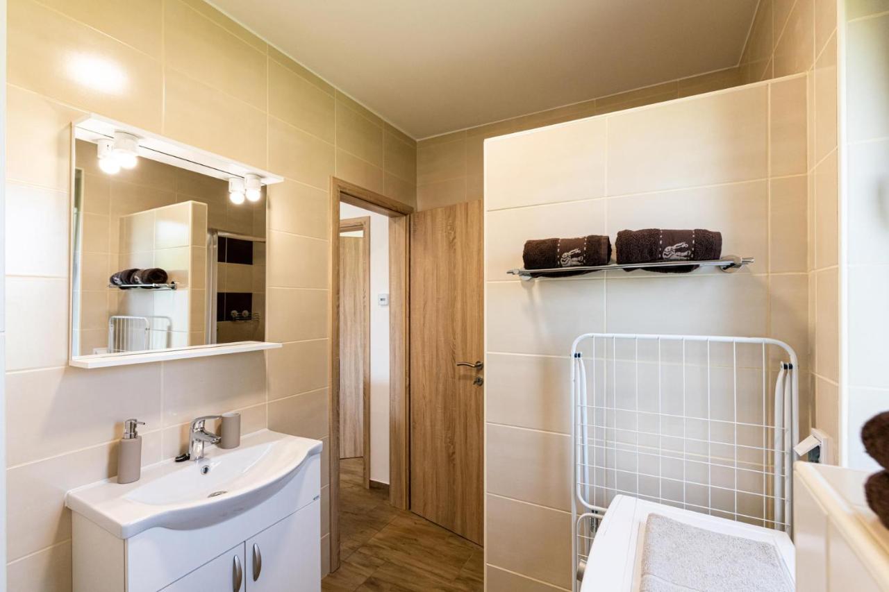 Apartmaji Banonia Veržej Zewnętrze zdjęcie