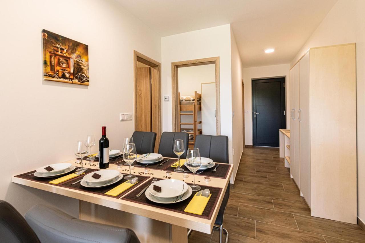 Apartmaji Banonia Veržej Zewnętrze zdjęcie