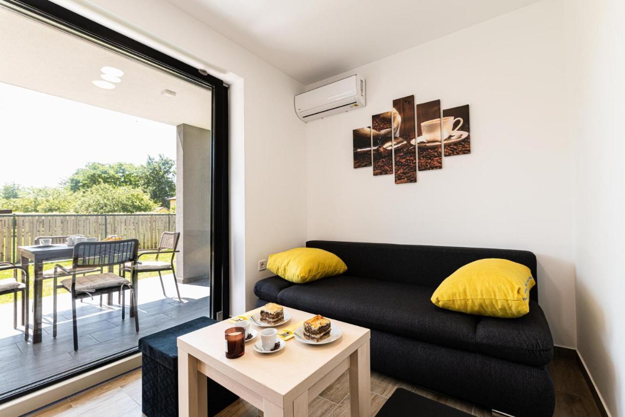 Apartmaji Banonia Veržej Zewnętrze zdjęcie