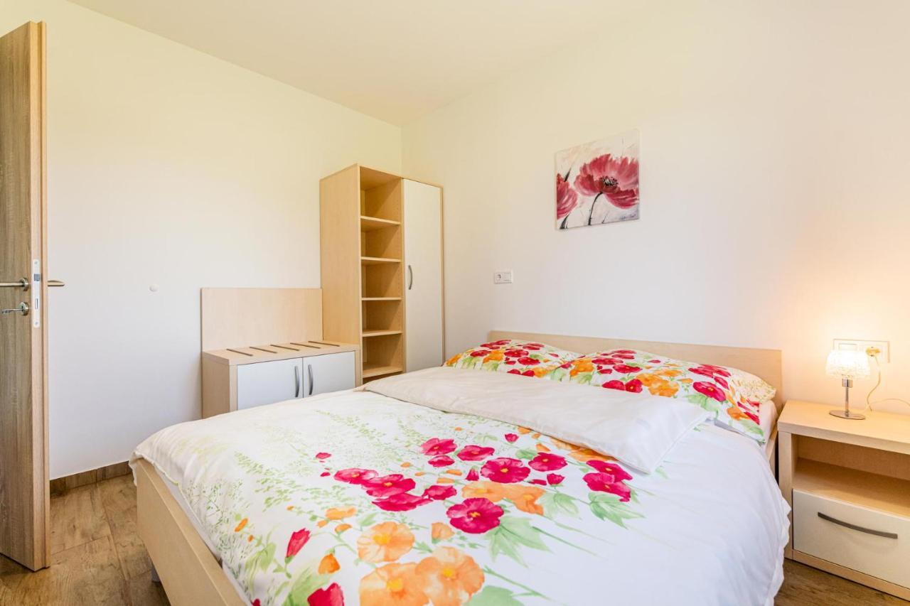 Apartmaji Banonia Veržej Zewnętrze zdjęcie